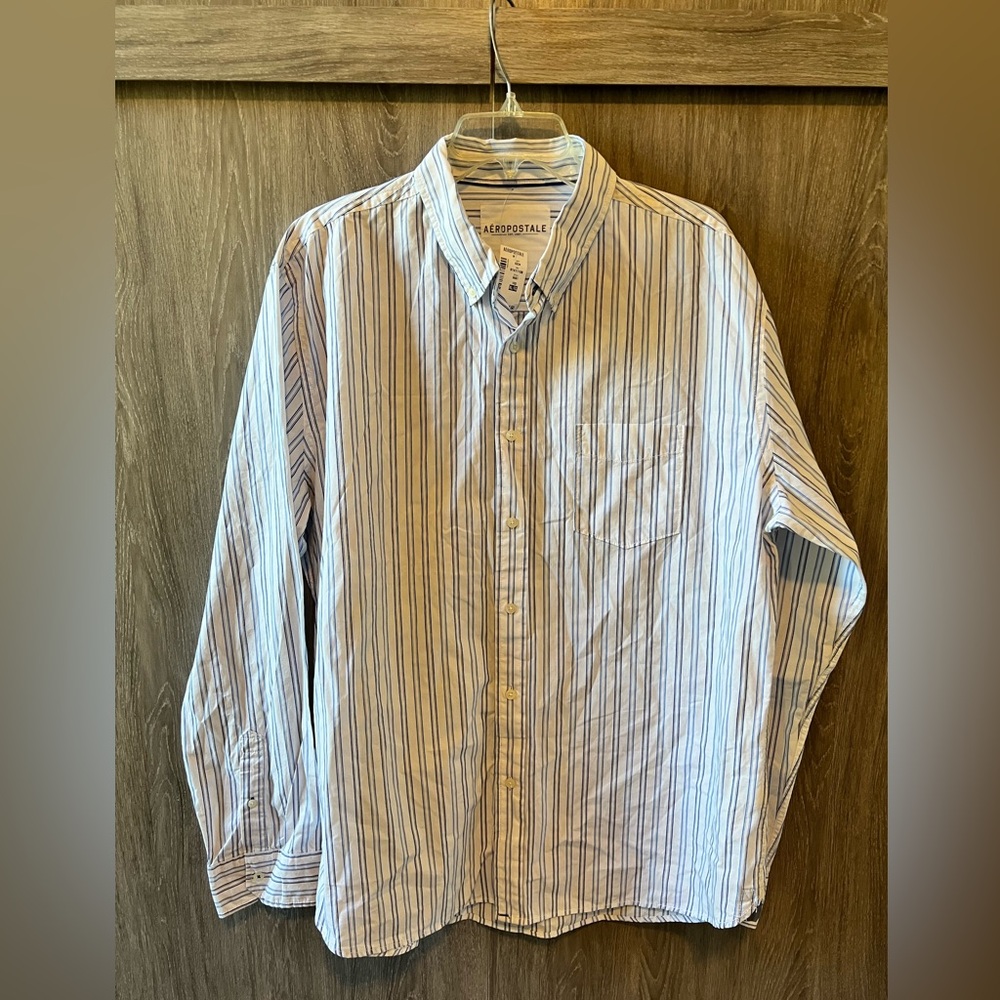 NEW: Aeropostale men’s dress shirt